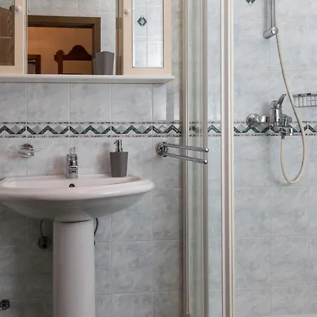 Apartamento Vukic - With Terrace And Garden View *