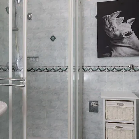 Vukic - With Terrace And Garden View *