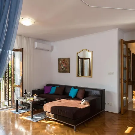 Vukic - With Terrace And Garden View * Dubrovnik